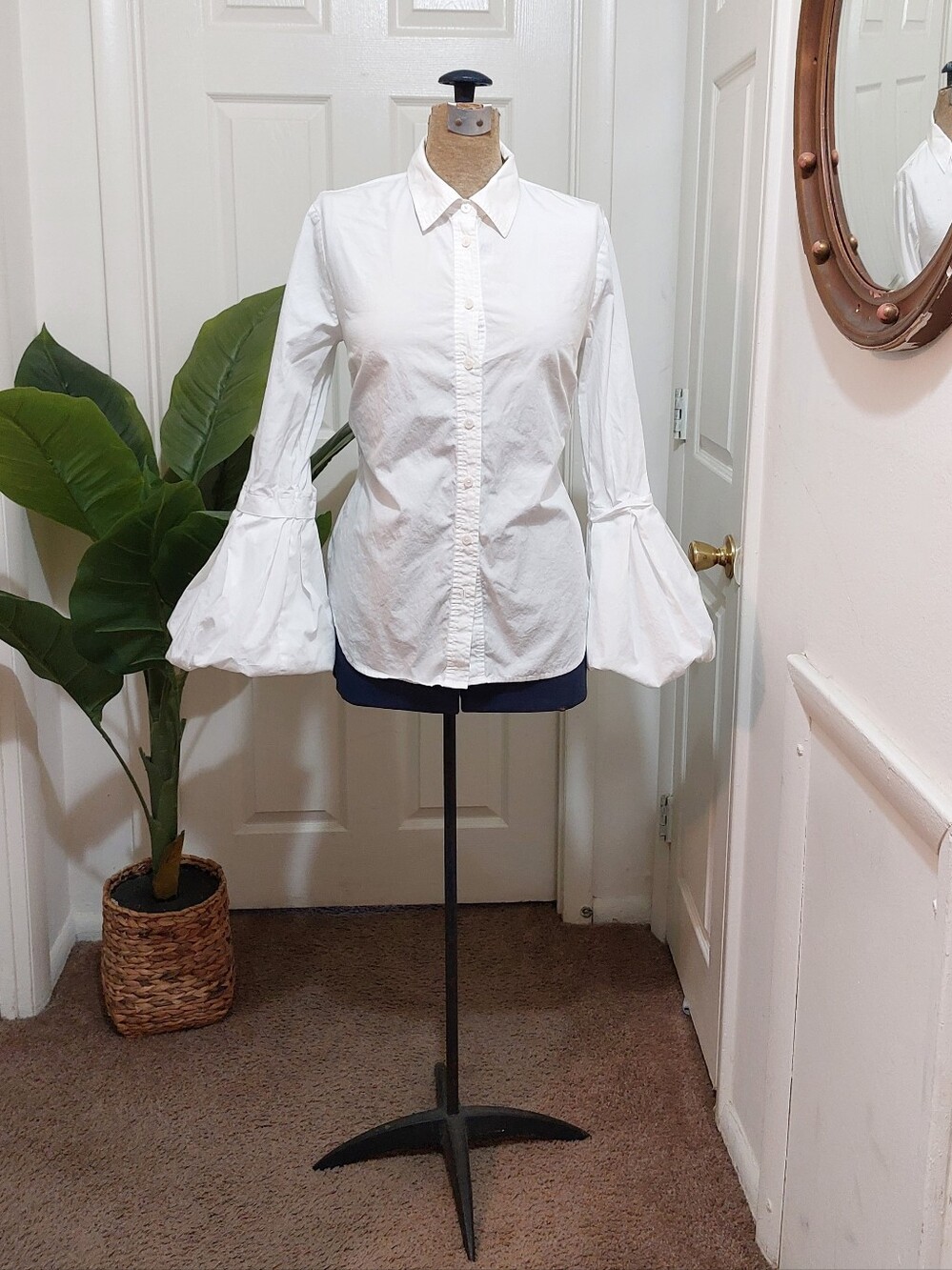 Derek Lam White Button-Down Shirt with Statement Bell Sleeves Size 4
